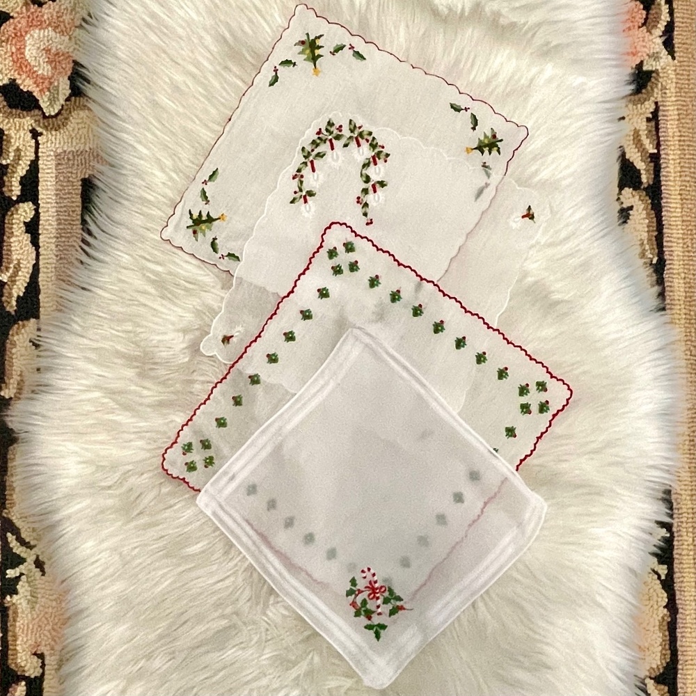 Vintage X-mas handkerchiefs set of 4